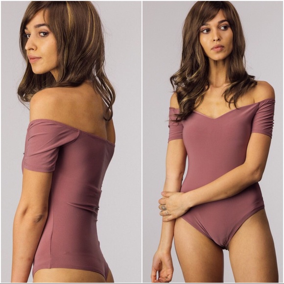 CLEARANCE SALE‼️Sweetheart Bodysuit - Picture 5 of 6